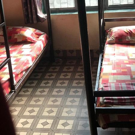 Care Dormitory Mumbai  Buitenkant foto