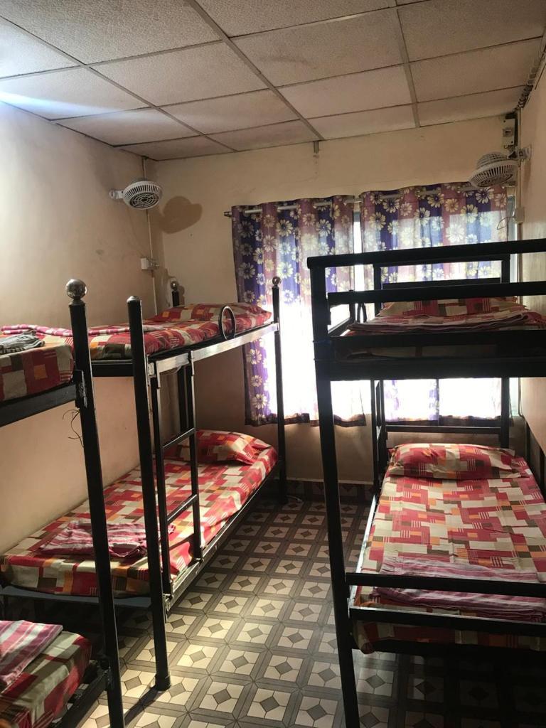 Care Dormitory Mumbai  Buitenkant foto