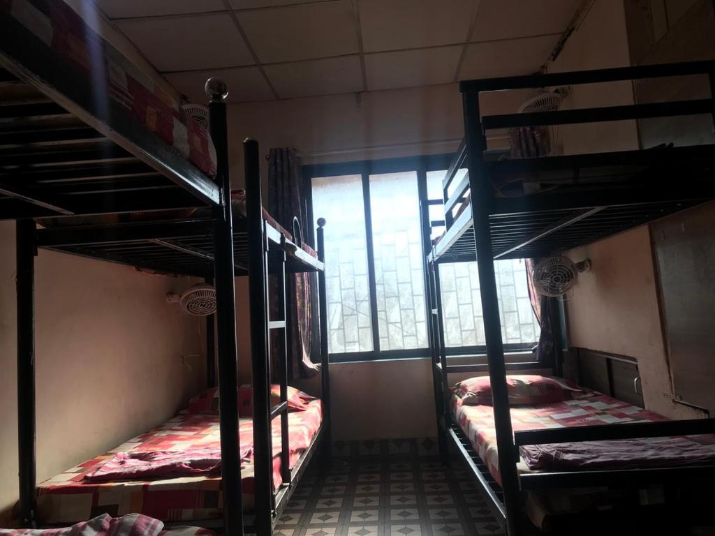 Care Dormitory Mumbai  Buitenkant foto